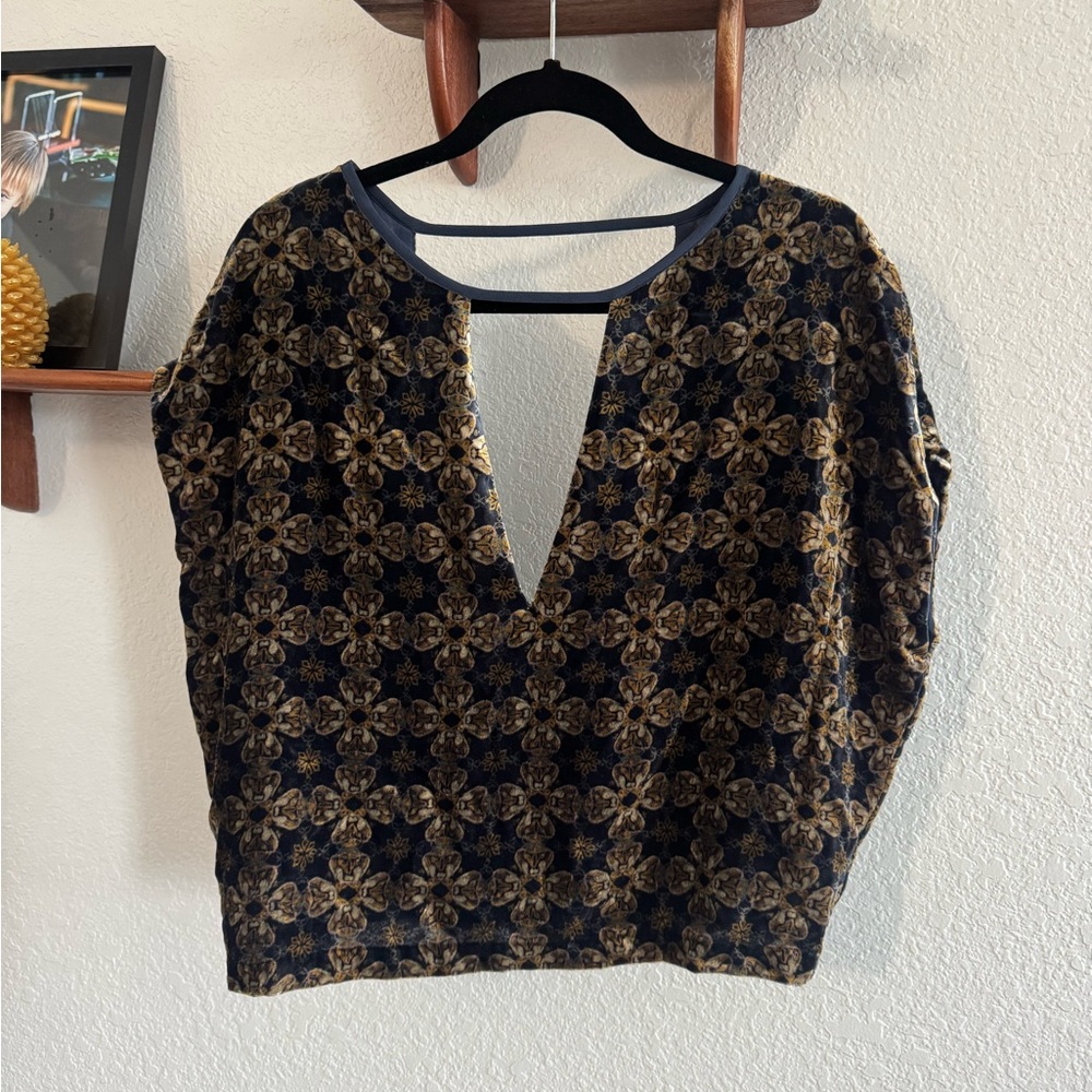 Urban Outfitters Navy and Gold Crop Blouse with Cut Out